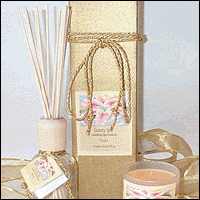 Pikake Reed Diffuser & Candle Gift Set